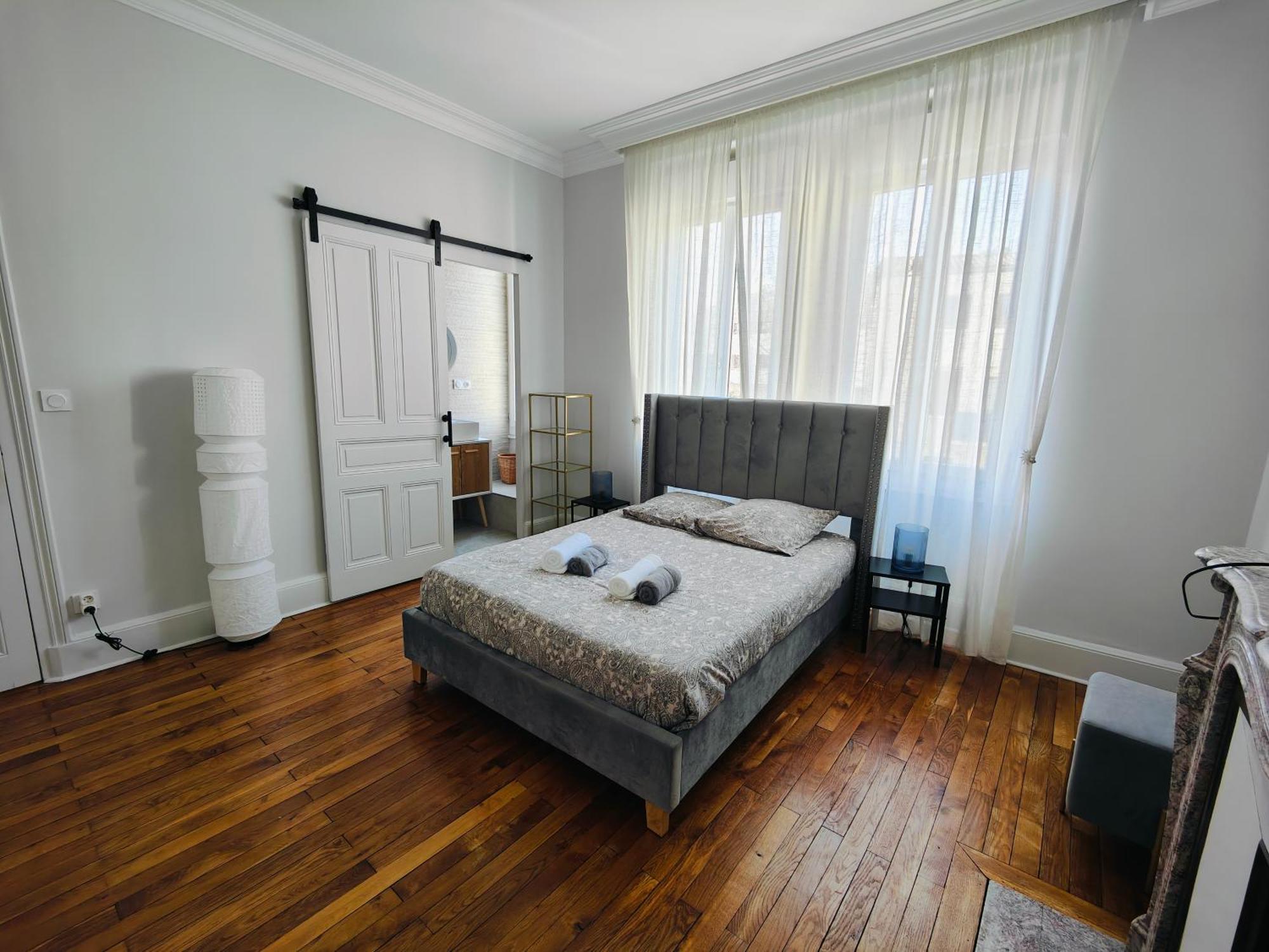 Self-Checkin Town House - Rooms To Rent In A Beautiful Modern Town House - Not A Hotel - Location De Chambres Avec Arrivee En Autonomie - Extra Fee For Sheets And Towels - Private Parking - Check Your Plateform Inbox And Follow Check-In Instructions Saint-Romain-en-Gal Dış mekan fotoğraf